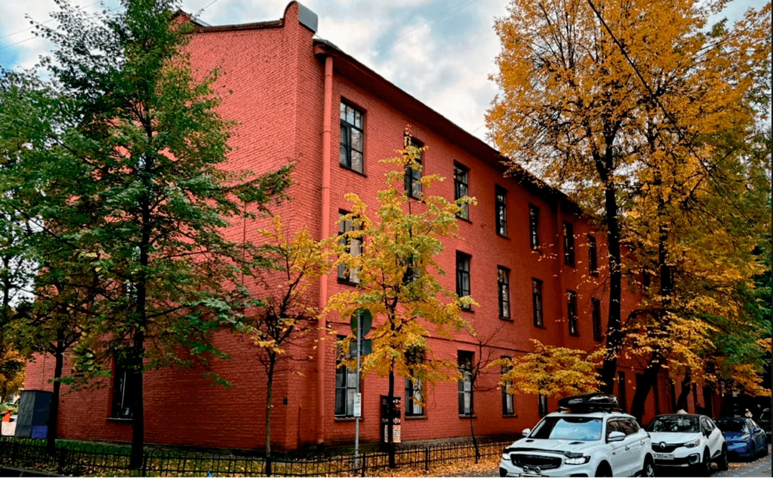 Апарт-отель 3* в Петровском пер., 4
